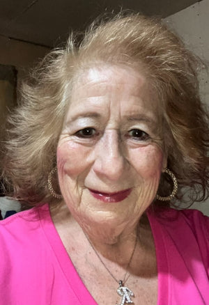 Dominique L. review image